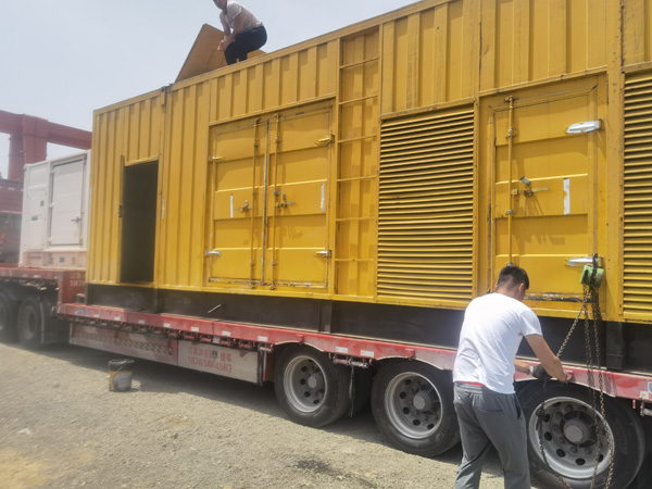 富源发电机出租100KW发电机需要什么规格的电缆线？