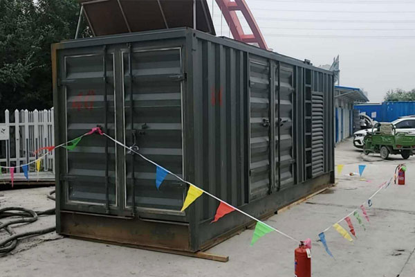 富源发电机租赁空气滤清器多久更换一次？