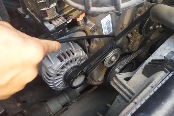 富源转速传感器的工作原理是什么？