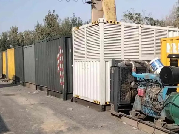 富源200KW柴油发电机机组每小时油耗是多少?